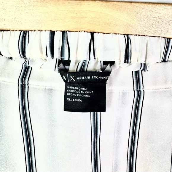 Blouse - Picture 3 of 5